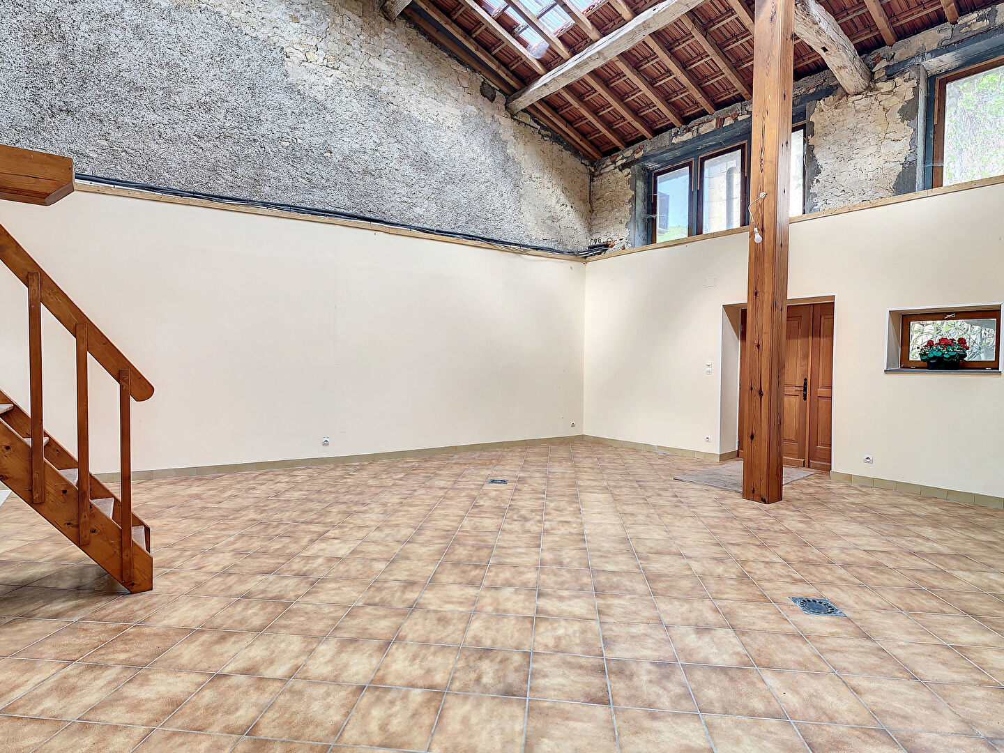 Photo MAISON DE VILLAGE - VIGNEULLES LES HATTONCHATEL image 4/6