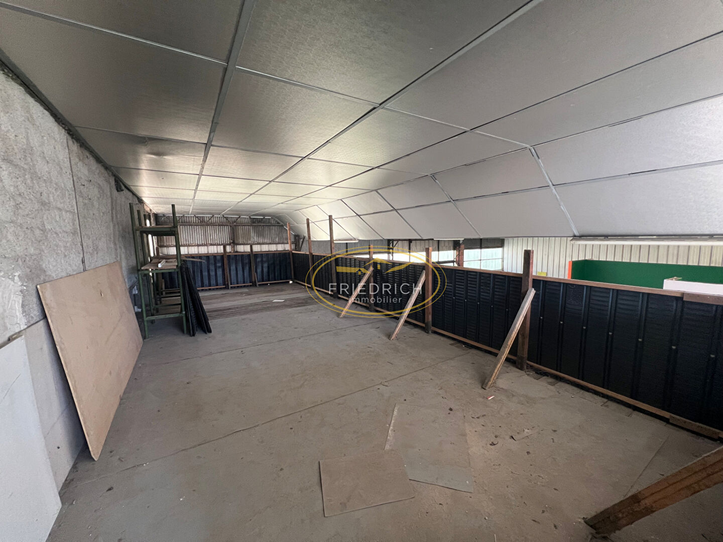 Photo BATIMENTS INDUSTRIELS AVEC BUREAUX image 6/6