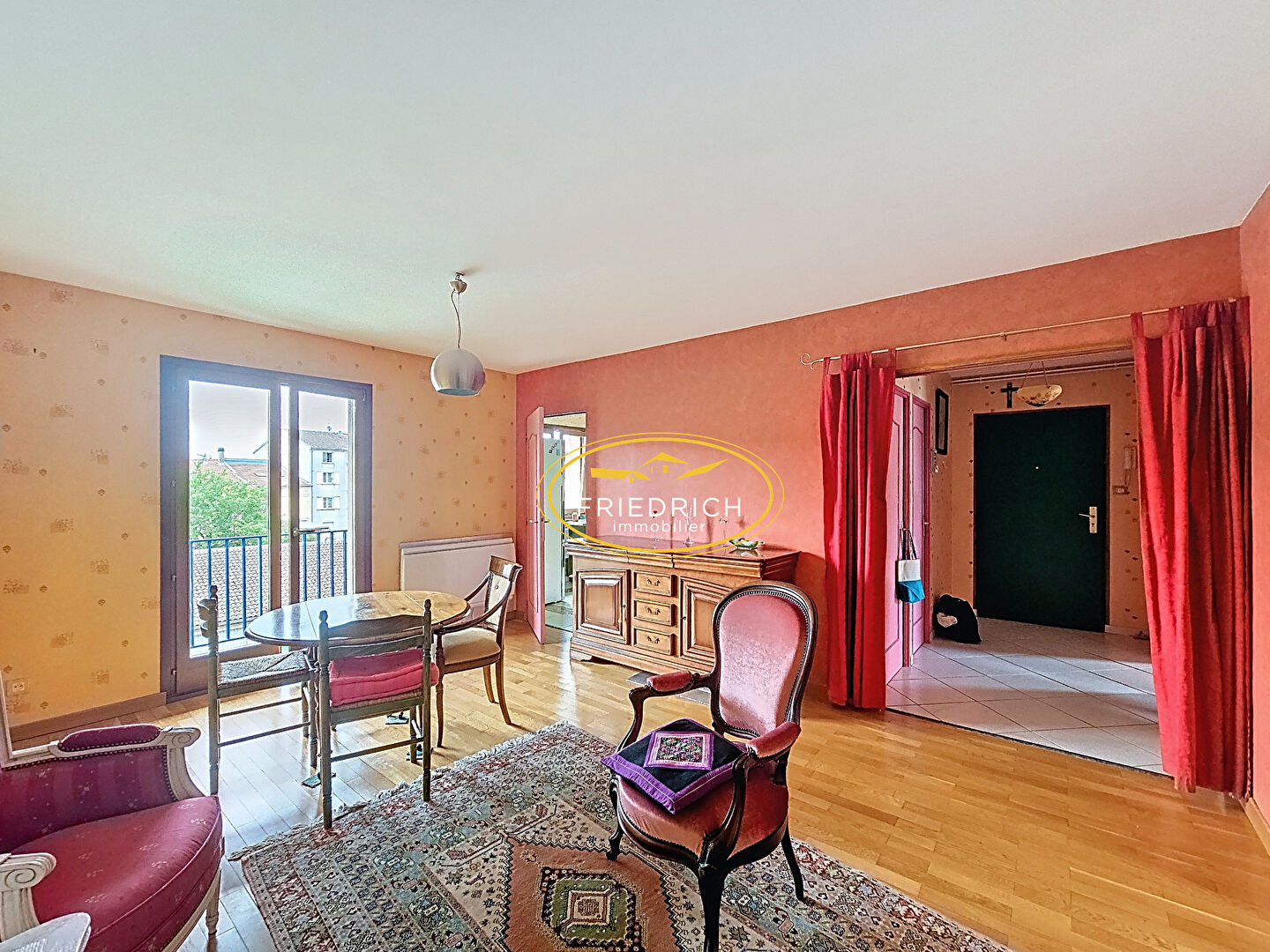 Photo F3 LUMINEUX DANS BELLE COPROPRIÉTÉ PROCHE CENTRE VILLE image 2/6