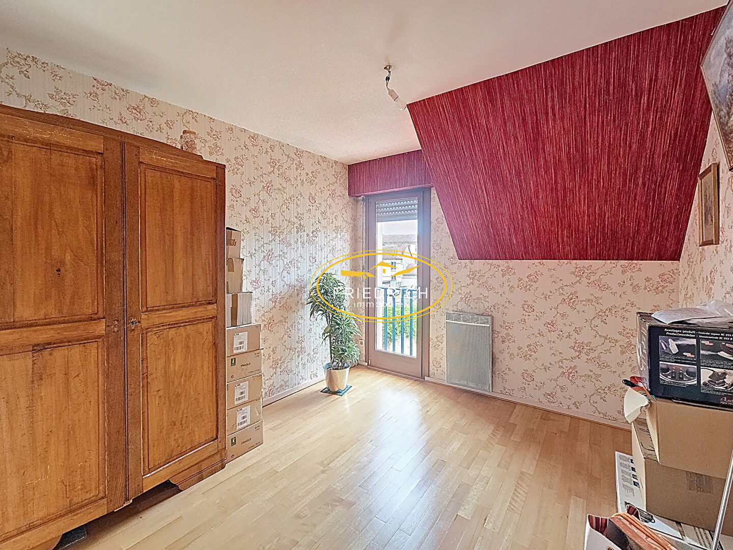 Photo F3 LUMINEUX DANS BELLE COPROPRIÉTÉ PROCHE CENTRE VILLE image 3/6