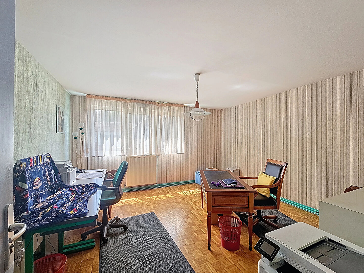 F3 EN REZ-DE-CHAUSSEE AU CENTRE VILLE - BAR LE DUC