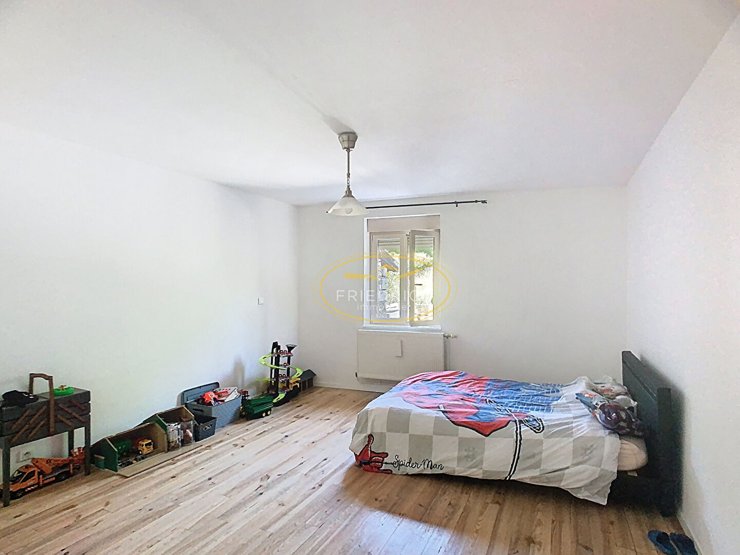 Photo JOLIE MAISON DE VILLAGE AVEC EXTERIEUR - LACROIX-SUR-MEUSE image 4/6