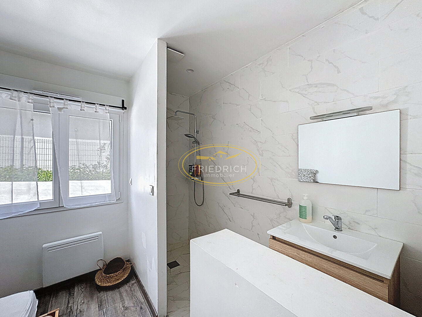 Photo LOCAL COMMERCIAL ET/OU PROFESSIONNEL image 6/6