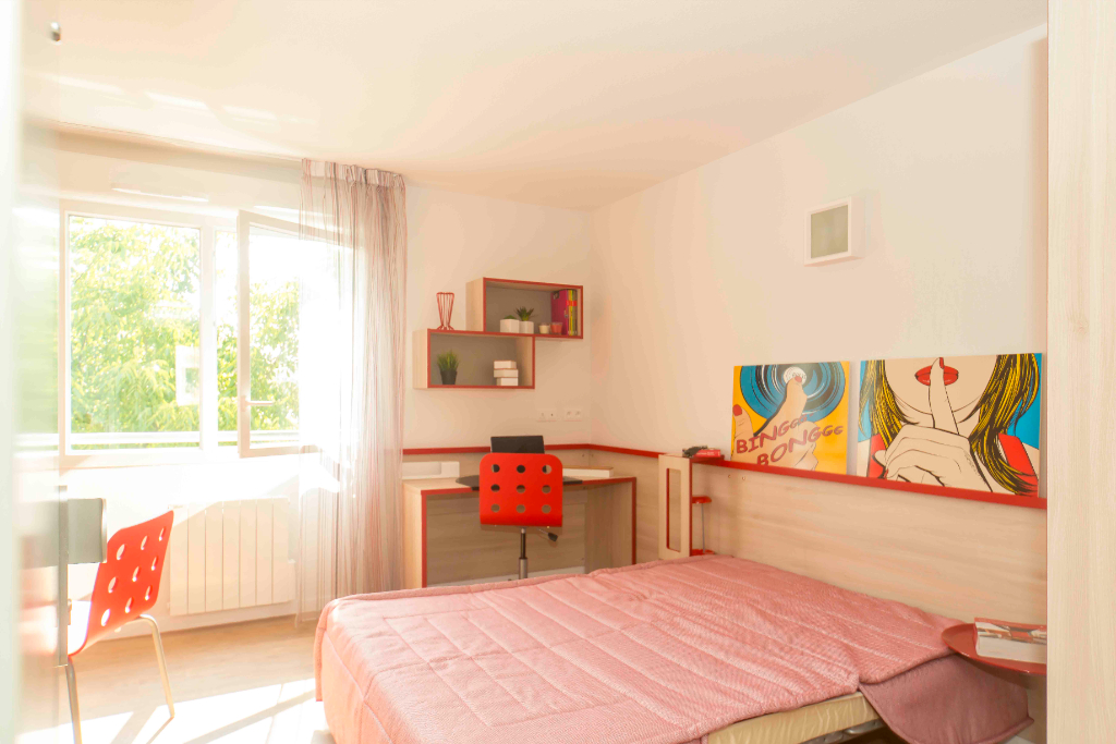 Photo A LOUER, Studio meublé dans une résidence étudiante (LYON 7ème) image 3/6