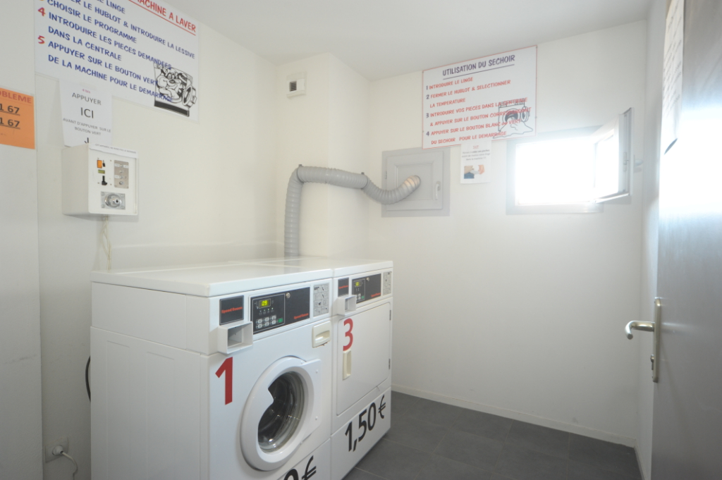 Photo A LOUER - T1-  RÉSIDENCE ETUDIANTE SECURISE. image 3/4