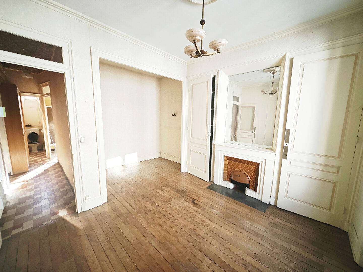 Appartement 2 pièces de 37.42m² à rénover -Dernier étage