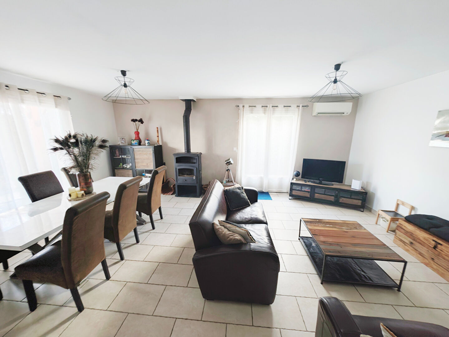 Photo Maison récente 105m² BIBOST image 4/6