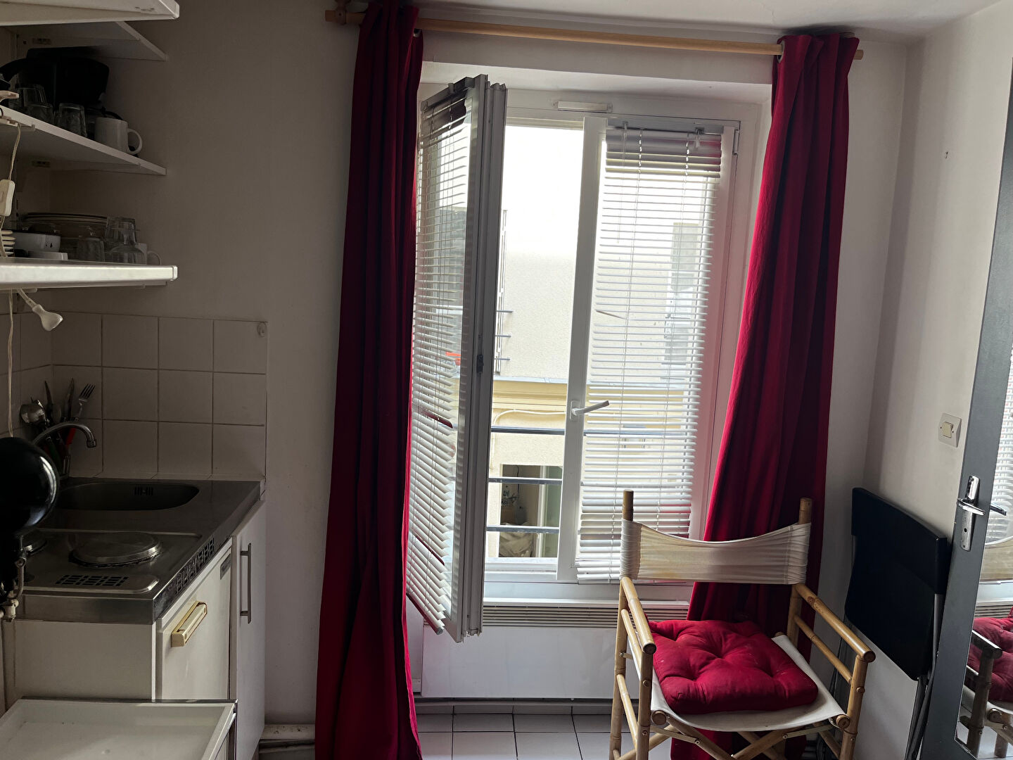 Photo Studio meublé image 3/5