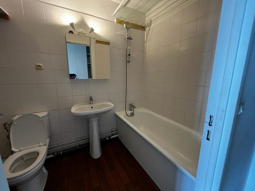 Photo Studio vue dégagée dernier étage image 6/6