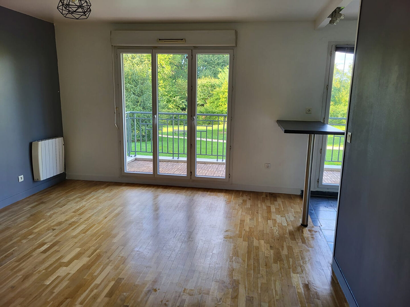 Photo 2 pièces avec balcon image 6/6