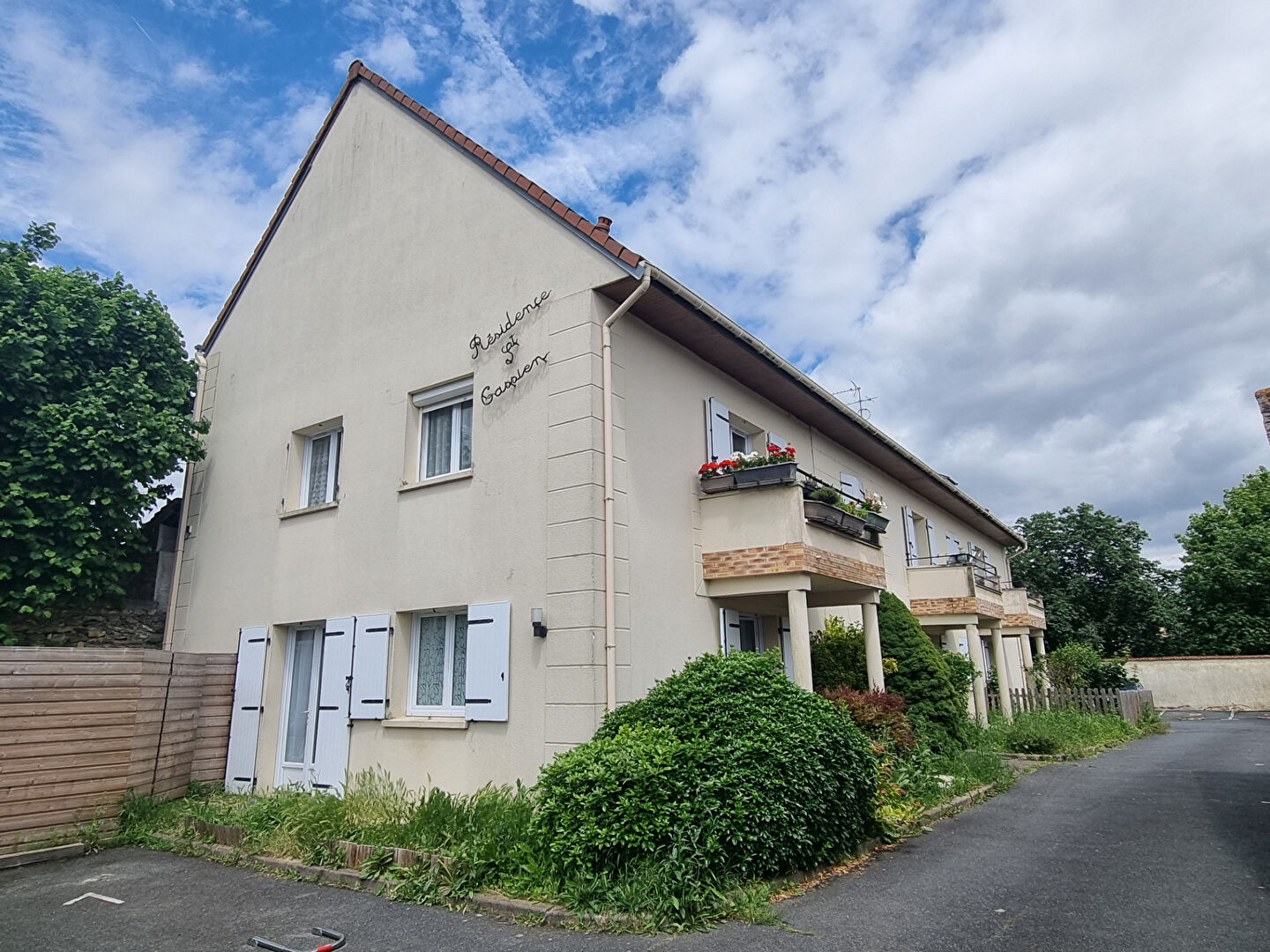 Photo LIEUSAINT - 2 pièce(s) 37.33m2 image 1/5