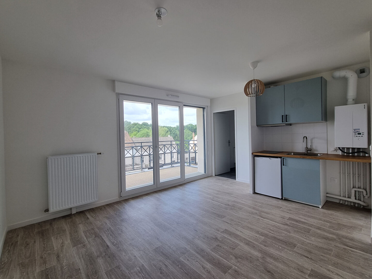 Photo ST FARGEAU PONTHIERRY - Studio de 28,20m² image 2/5