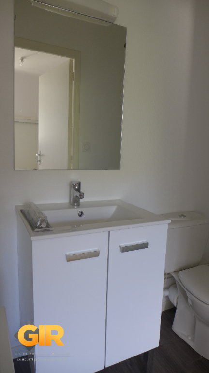 Photo Studio meublé Rennes 1 pièce(s) 17 m2 image 3/3