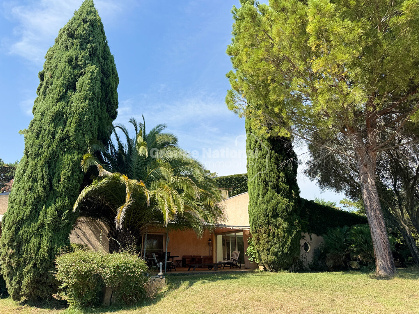 Maison d'architecte 10pièces - Tarascon