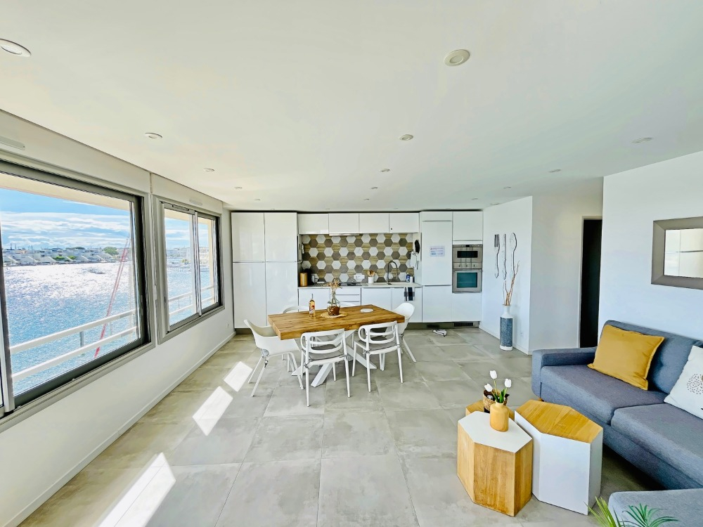 Agence immobilière de Cote Marina - GNIMMO - COTE GRANDE MOTTE