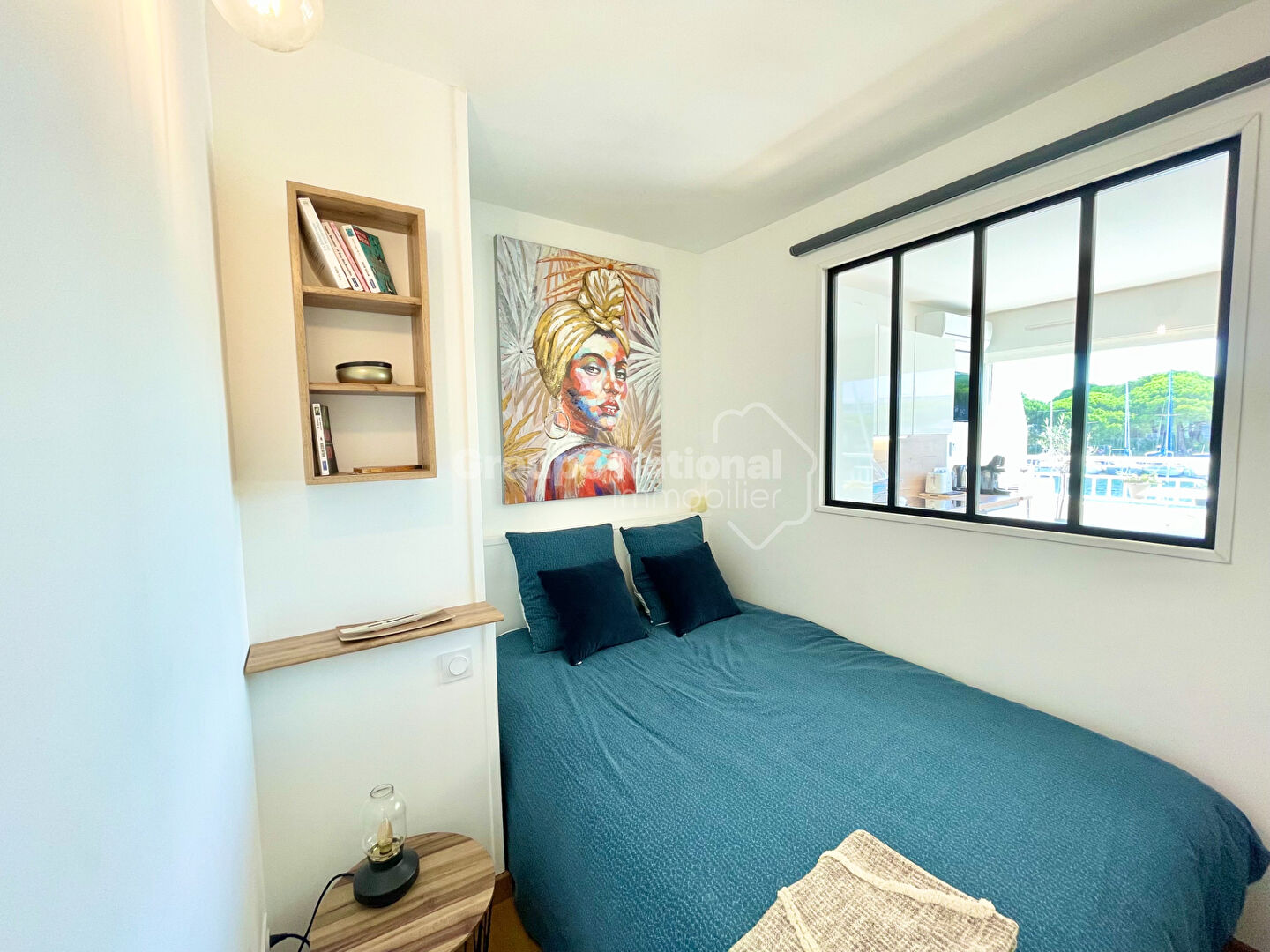 Photo marina avec vu directe sur l'eau image 5/6