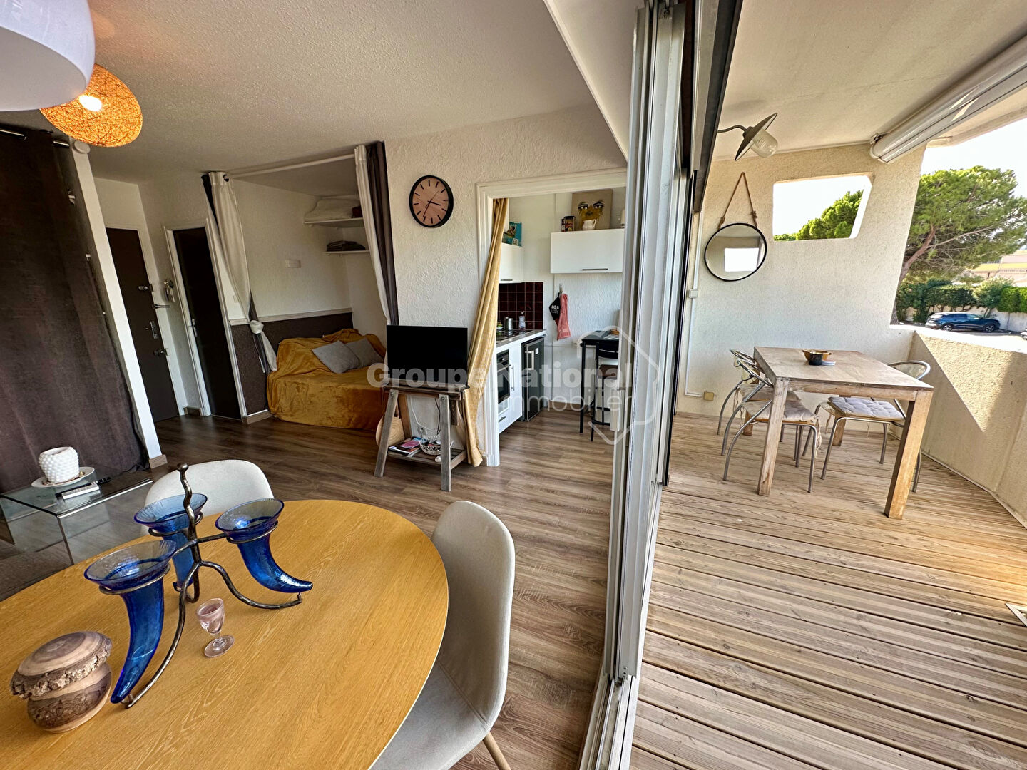 Port-Camargue studio vue mer + parking + cellier