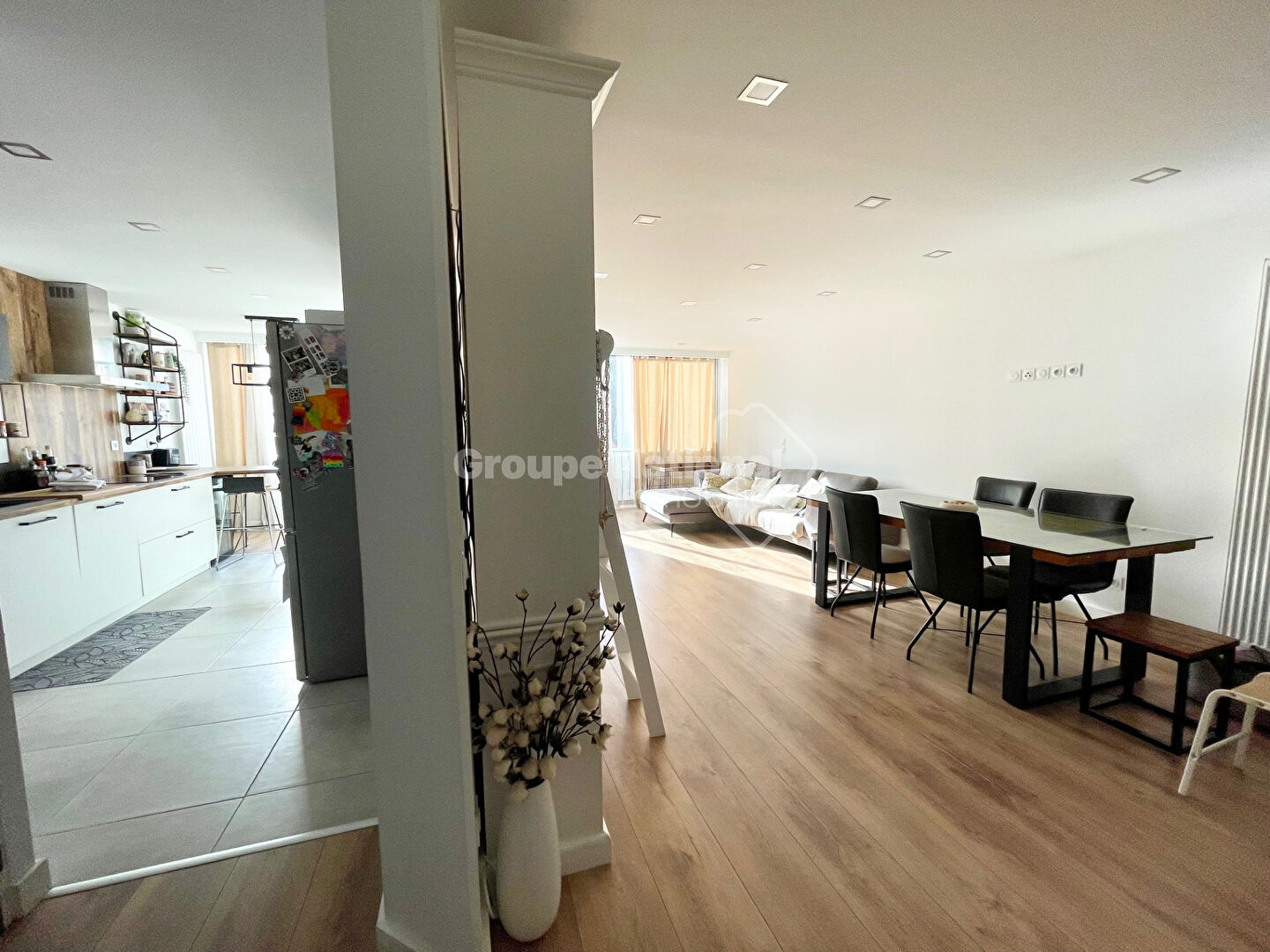 Photo Appartement , 3 chambres, parking privé image 2/6