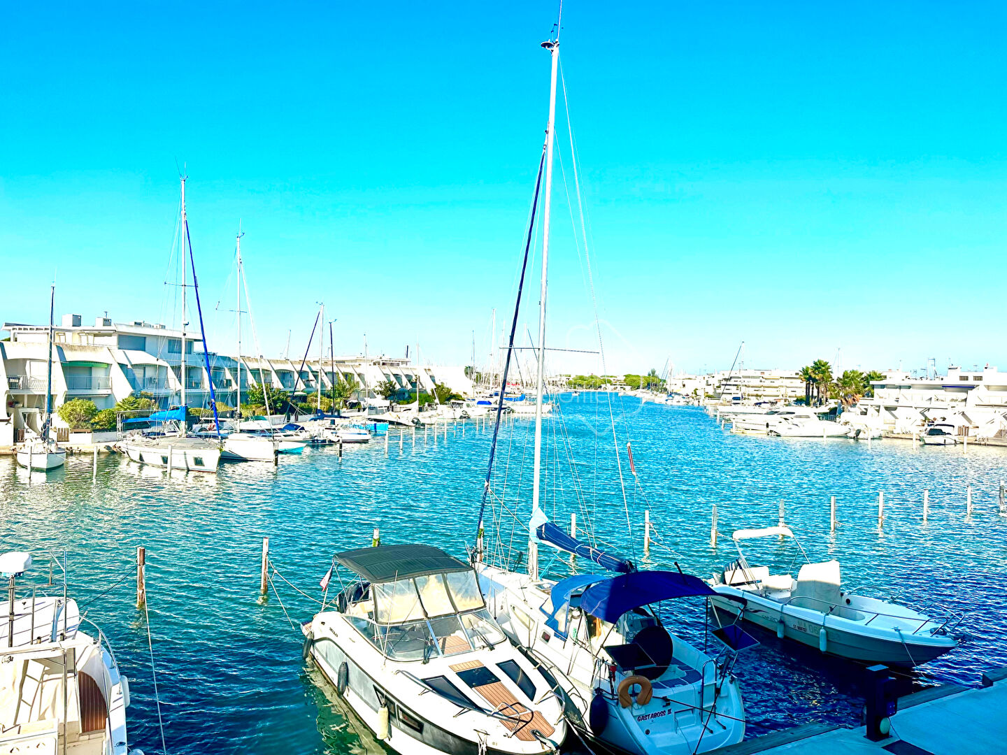 Agence immobilière de Cote Marina - GNIMMO - COTE GRANDE MOTTE