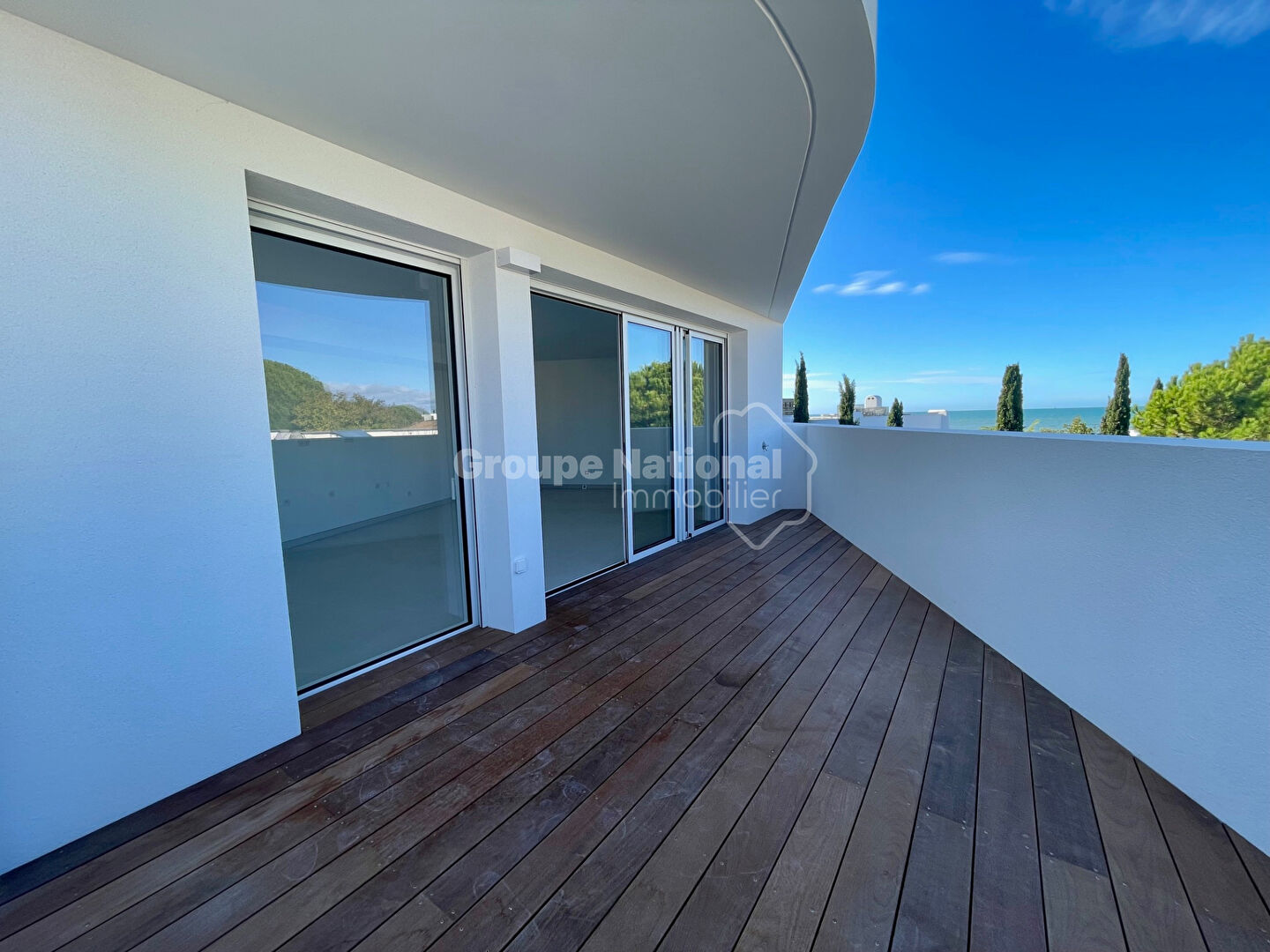 Appartement, 2 chambres, parkings, piscine