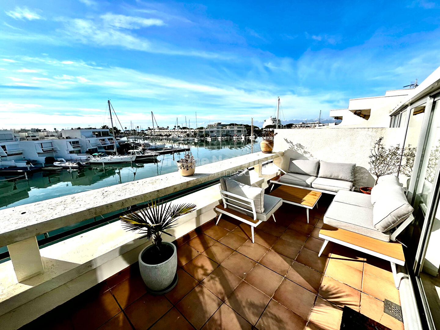 Agence immobilière de Cote Marina - GNIMMO - COTE GRANDE MOTTE