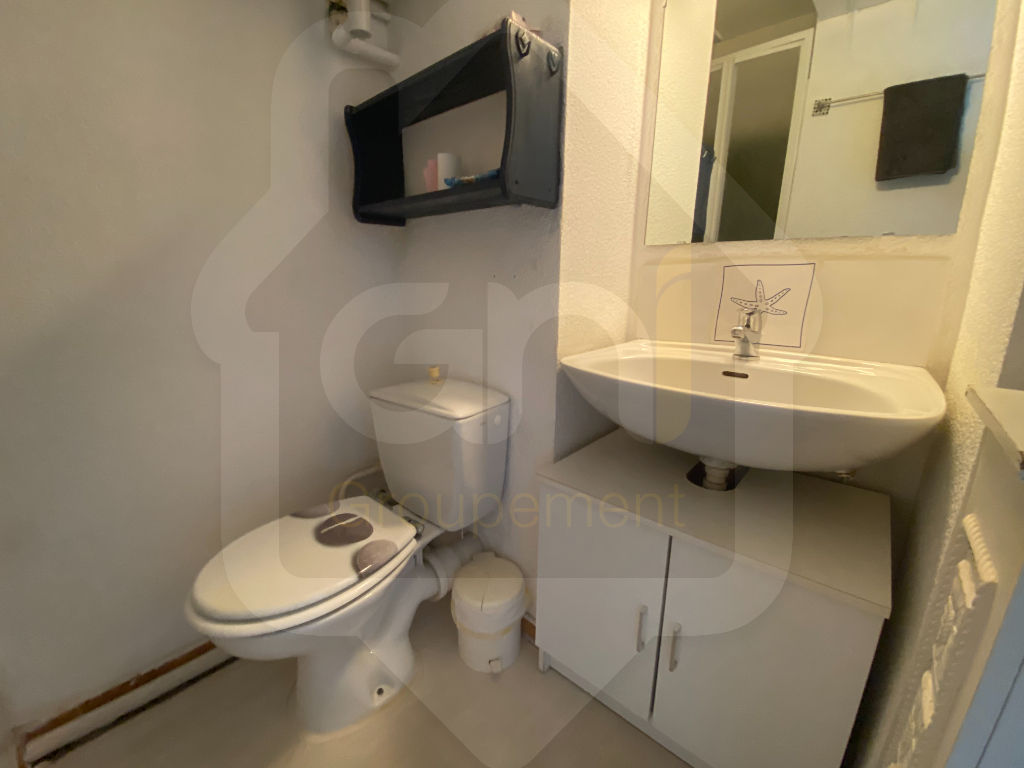 Photo STUDIO Proche centre SAUSSET LES PINS Meublé image 5/5