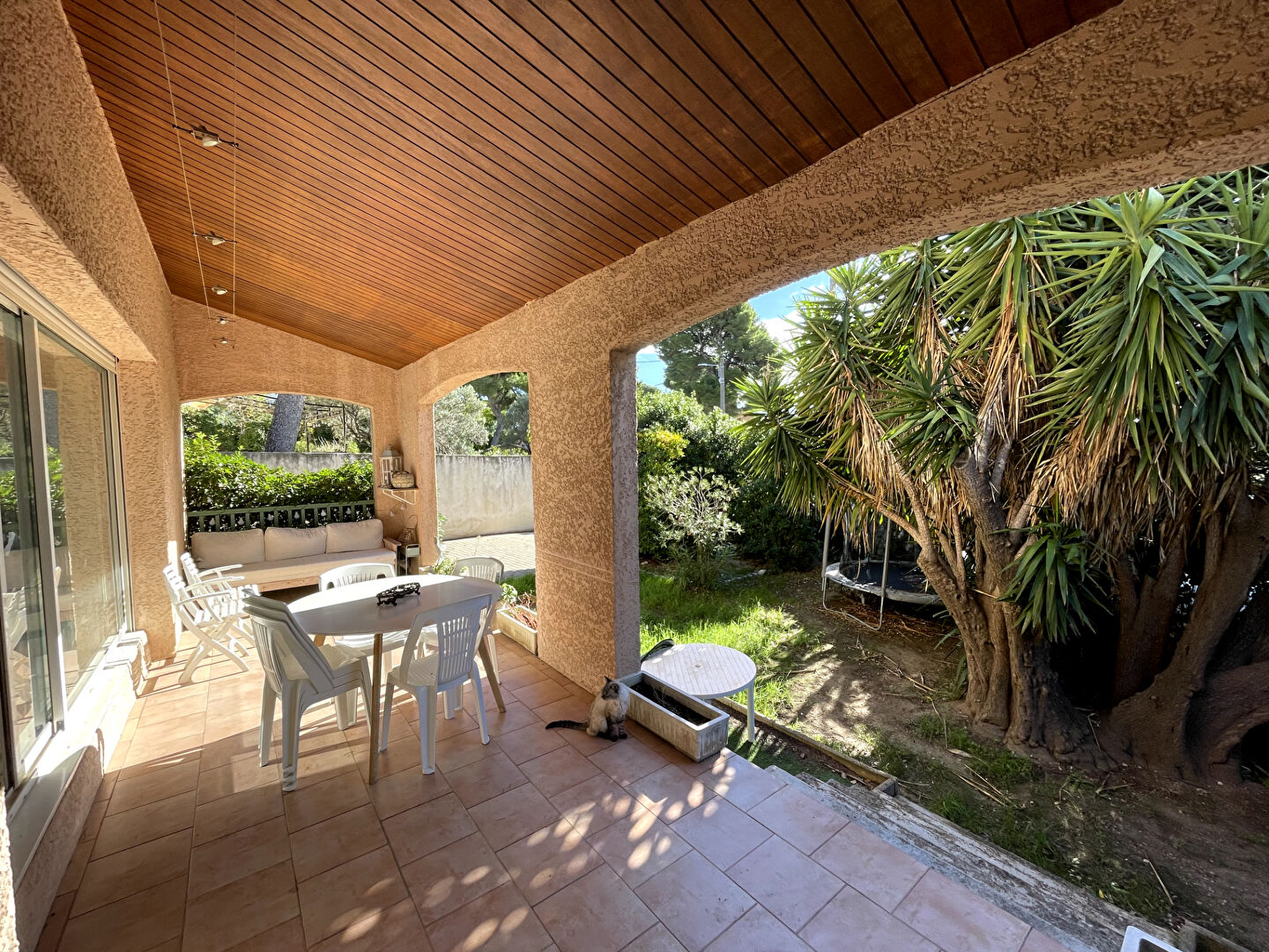 Photo Maison à louer Carry Le Rouet 6 pièces, 5 chambres 162.90 m2, jardin, terrasse image 3/6