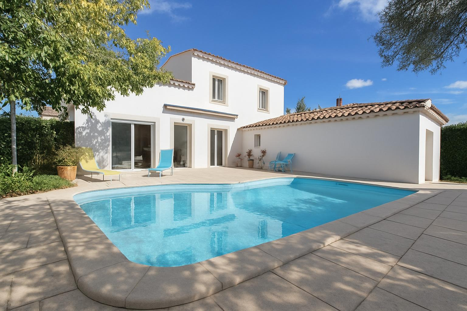 Photo A VENDRE A CARRY-LE-ROUET MAISON DE T4 AVEC PISCINE ET GARAGE image 1/6