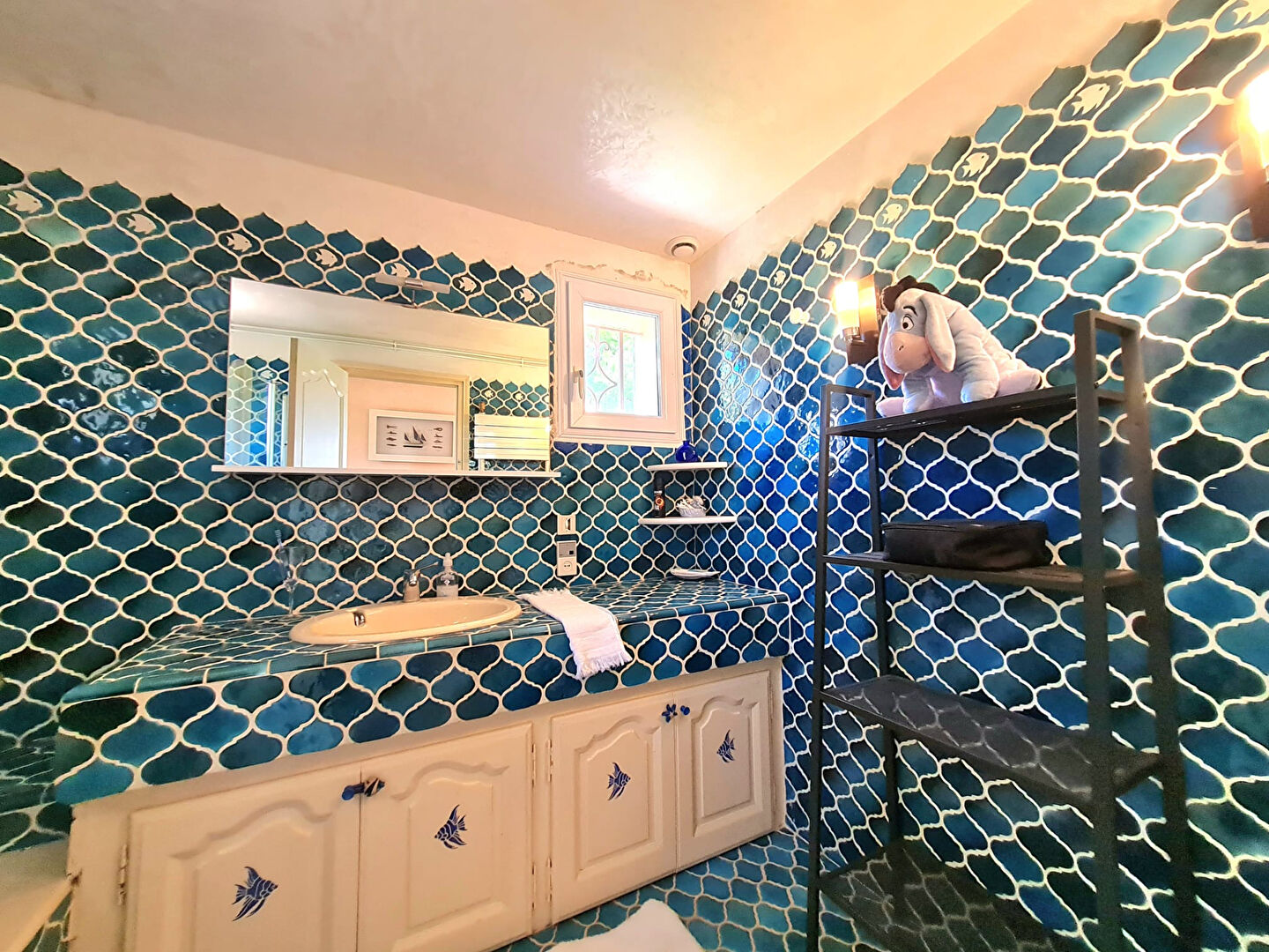 Photo A VENDRE MAGNIFIQUE MAISON  AVEC VUE MER A BARQUEROUTE - CARRY-LE-ROUET image 5/6