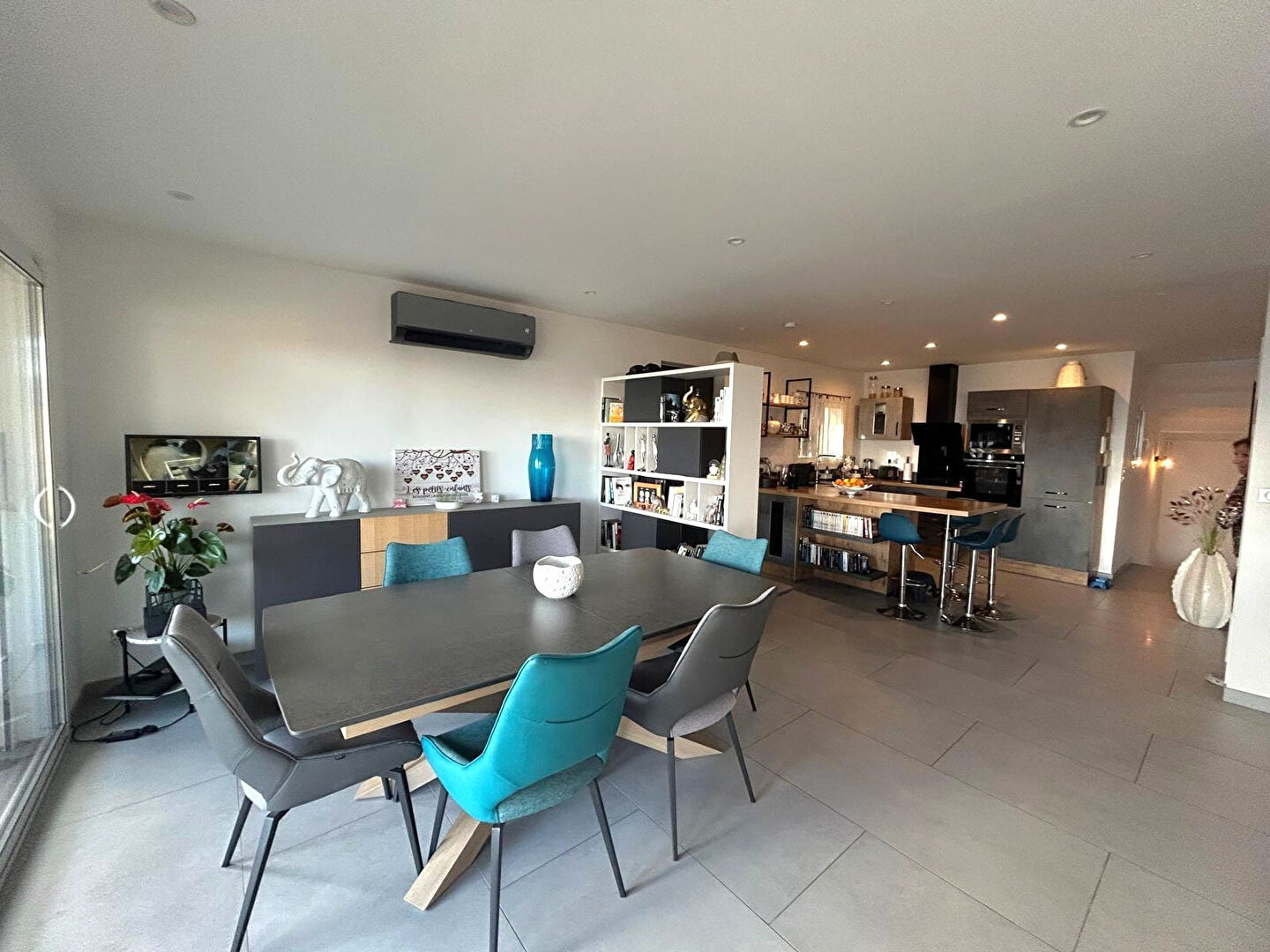 Photo A VENDRE MAISON T4 AVEC VUE SUR LE PORT DE CARRY-LE-ROUET ET GARAGE image 5/6