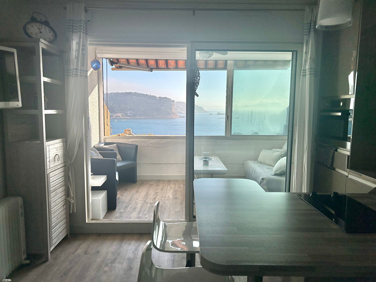 Photo A vendre studio/T2 avec vue mer dans une résidence EN FRONT DE MER à Carry-Le-Rouet image 5/6