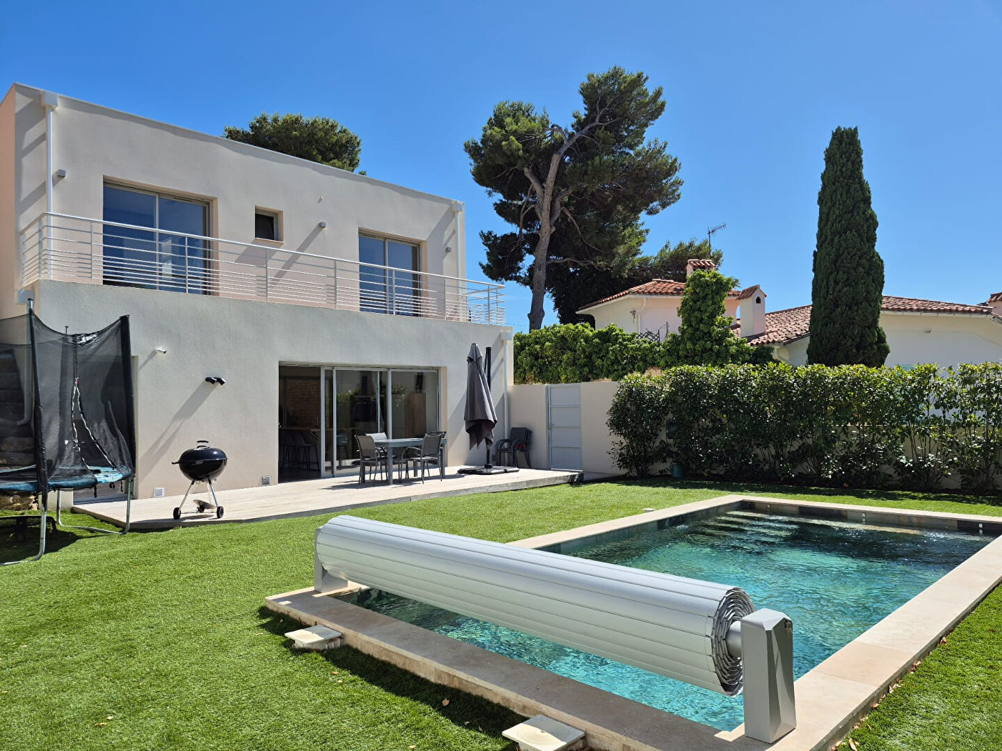 Photo A VENDRE A CARRY-LE-ROUET MAISON 4 CHAMBRES AVEC PISCINE PROCHE VILLAGE image 1/6