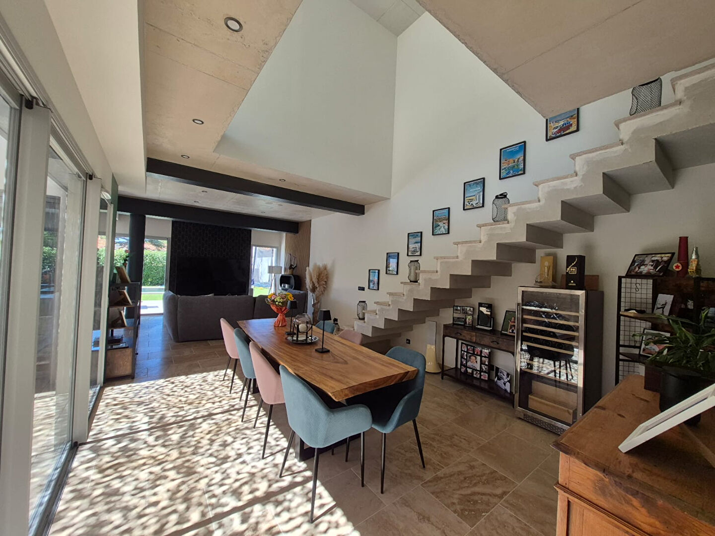 Photo A VENDRE A CARRY-LE-ROUET MAISON 4 CHAMBRES AVEC PISCINE PROCHE VILLAGE image 3/6