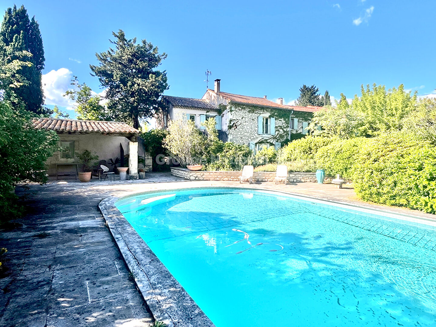 Agence immobilière de 
 SDEP Immobilier - SDEP Chateaurenard Immobilier 
