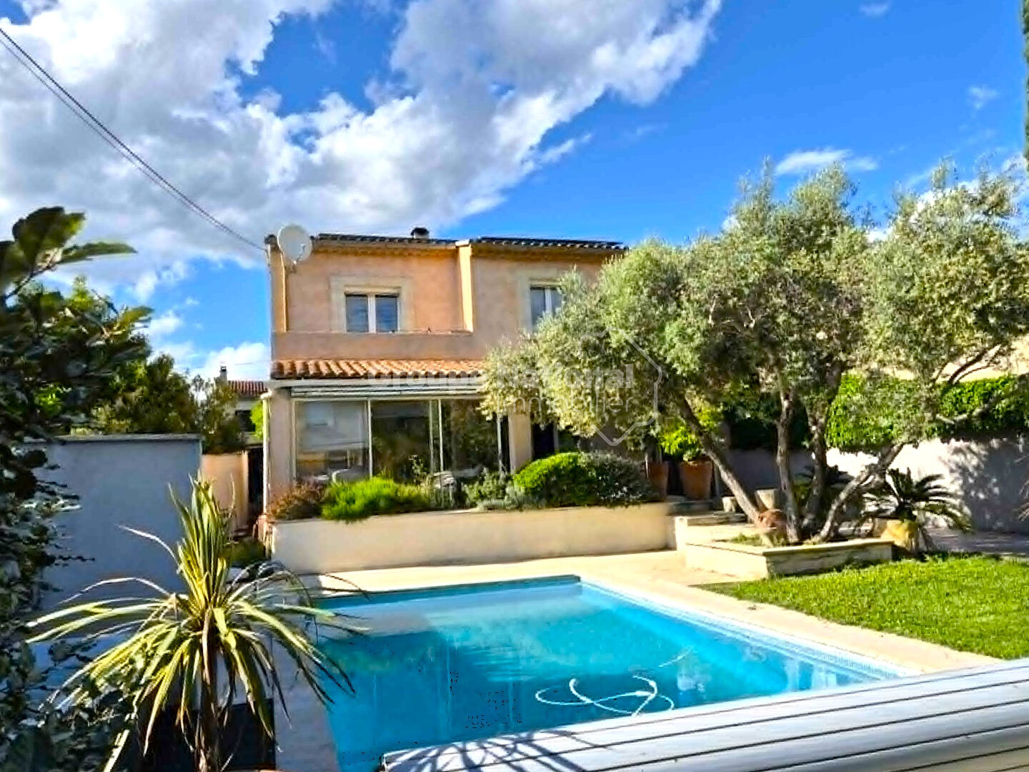 Agence immobilière de 
 SDEP Immobilier - SDEP Chateaurenard Immobilier 

