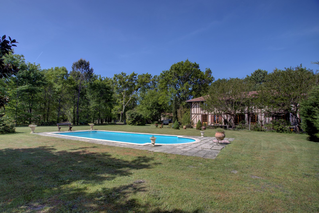 Parentis en Born, maison de charme ParentisenBorn 40160