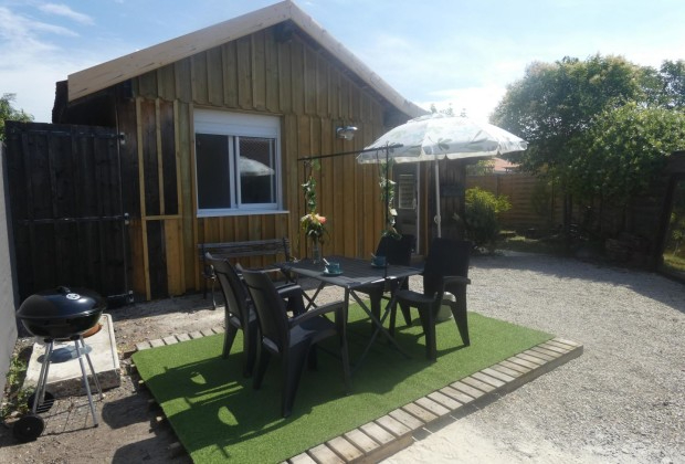 CHALET MEUBLE AVEC JARDIN BISCARROSSE