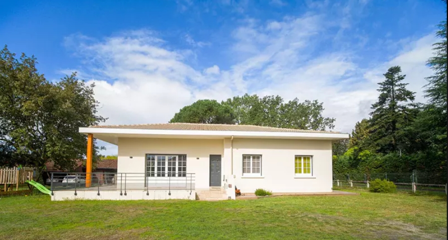 Photo Maison 6 pièce(s) 133 m2 image 3/6