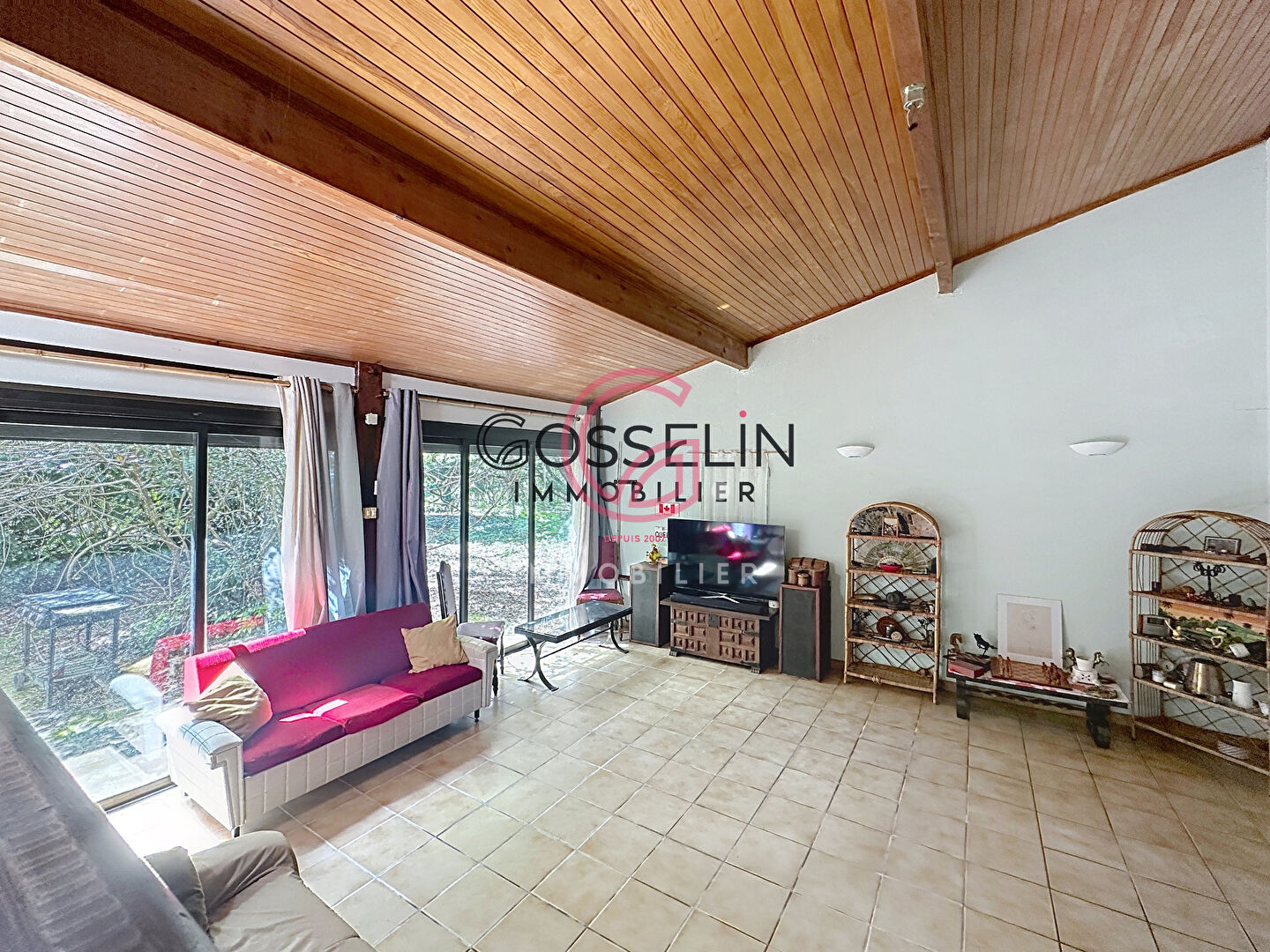 Photo Maison Familiale de 255m2 sur 5000m2 de Terrain image 2/6