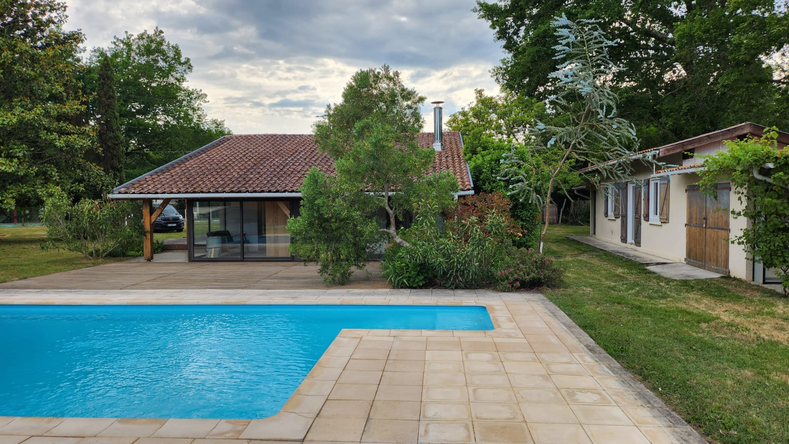 Photo Maison récemment rénovée dans un quartier de PARENTIS EN BORN image 5/6