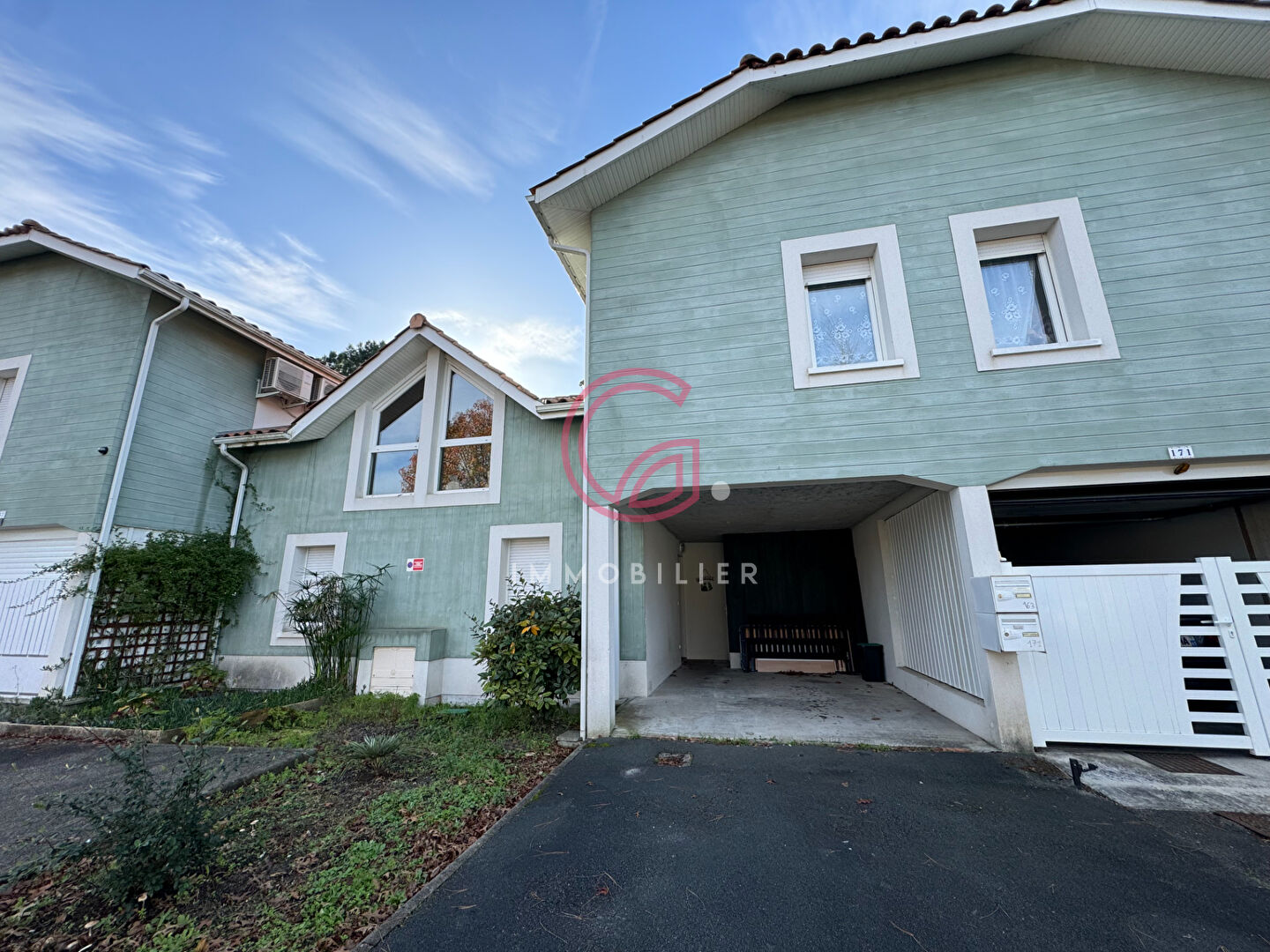 MAISON MITOYENNE EN DUPLEX - NAVARROSSE