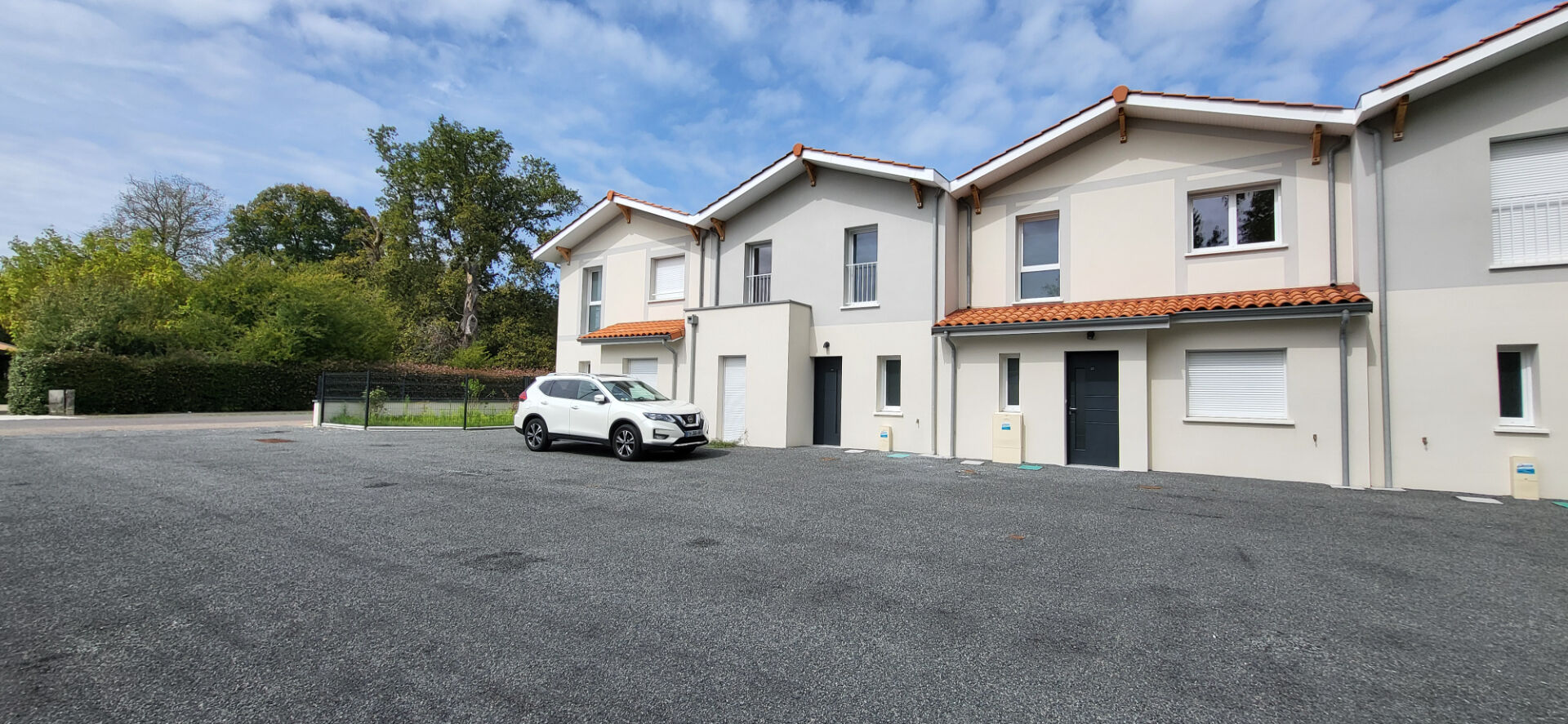 MAISON NEUVE 5 PIECES PARENTIS EN BORN