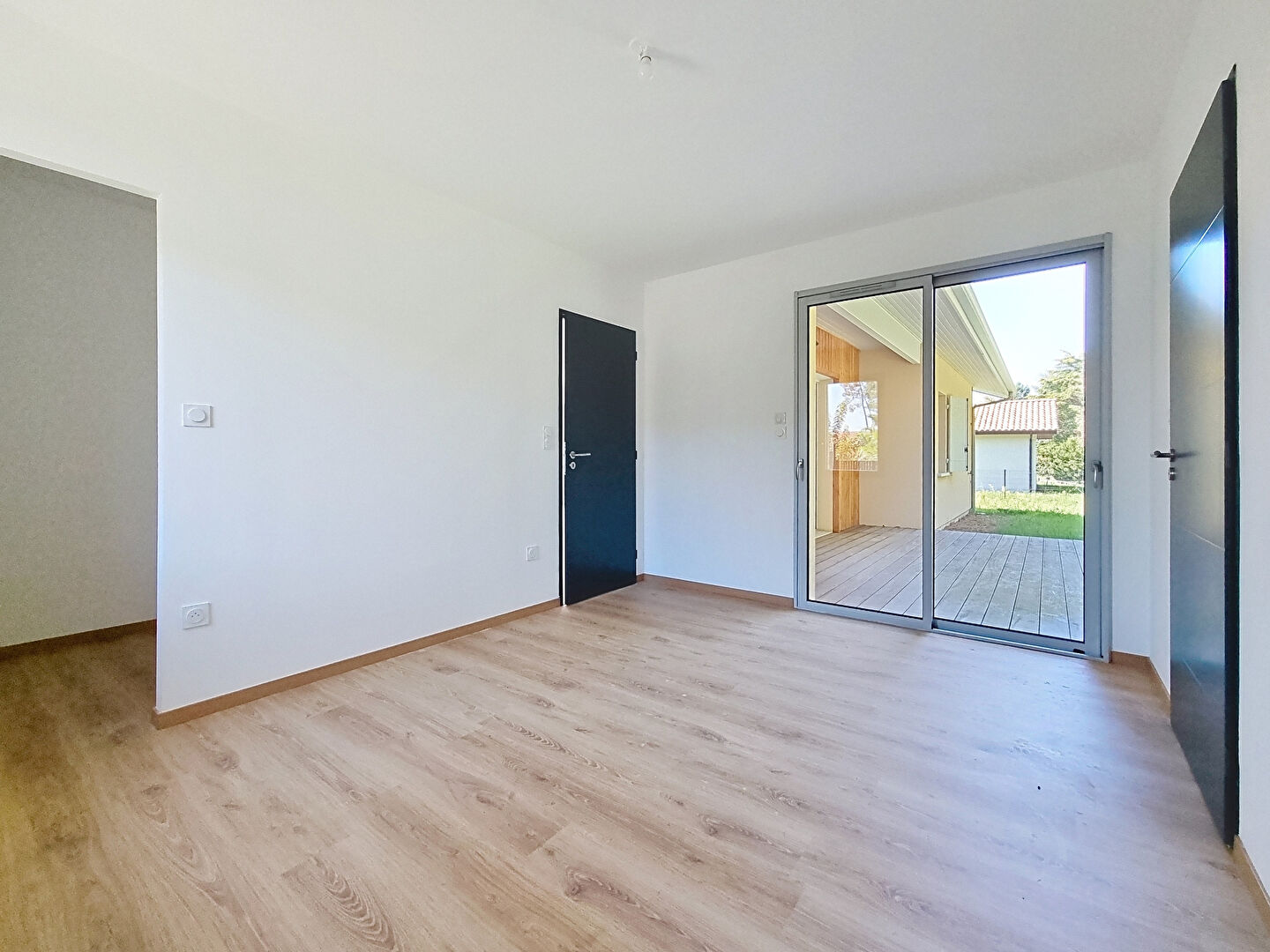 Photo Maison neuve 5 pièce(s) normes PMR proche centre-ville de SANGUINET image 6/6