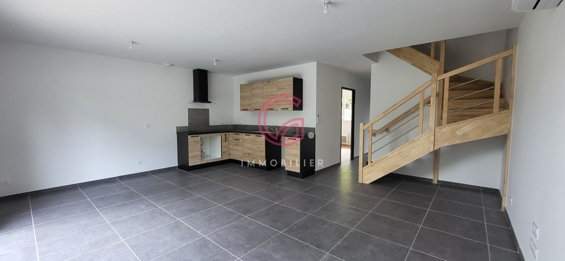 MAISON NEUVE 5 PIECES PARENTIS EN BORN