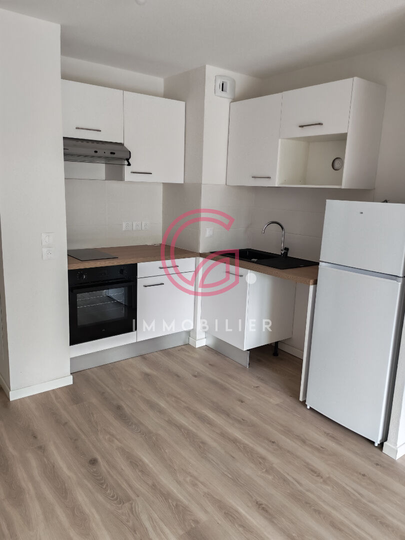 Photo Appartement  2 pièce(s) 39.72 m2 image 2/6