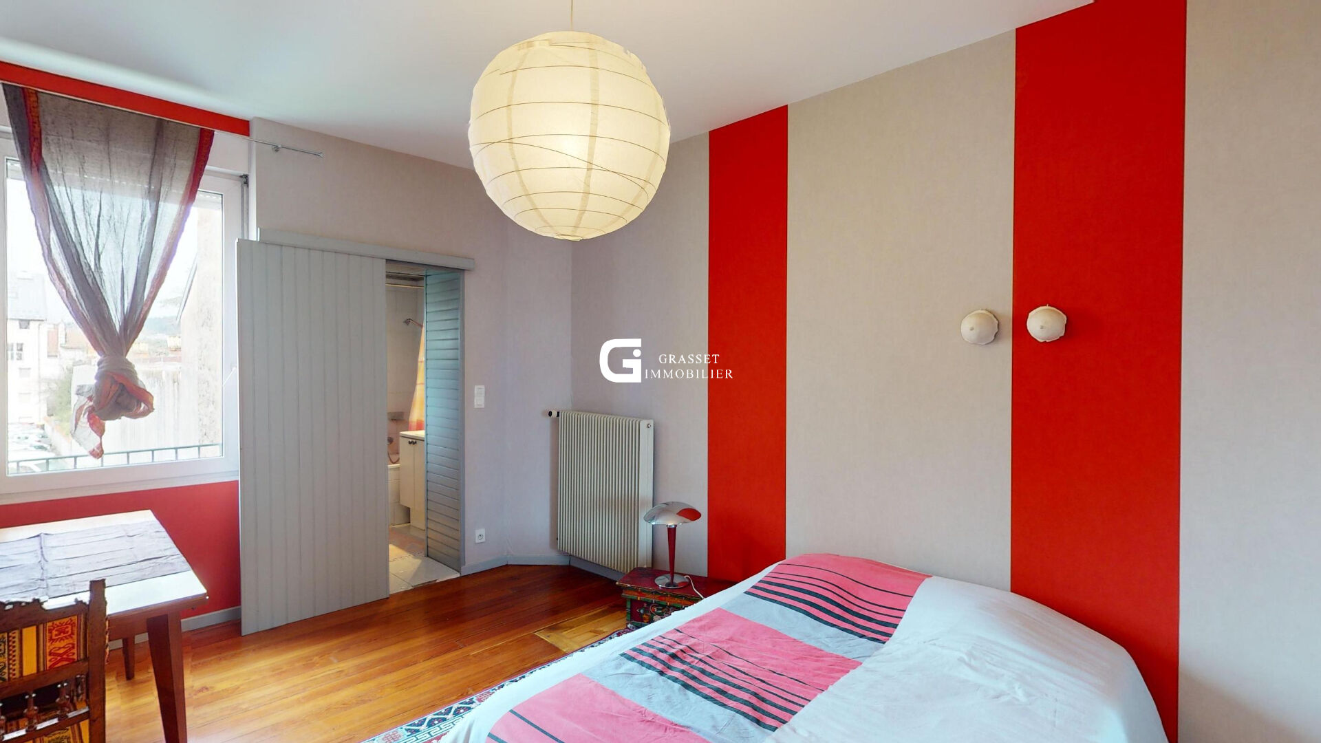 Photo Appartement T5 (130 m²) en vente à OYONNAX image 4/6