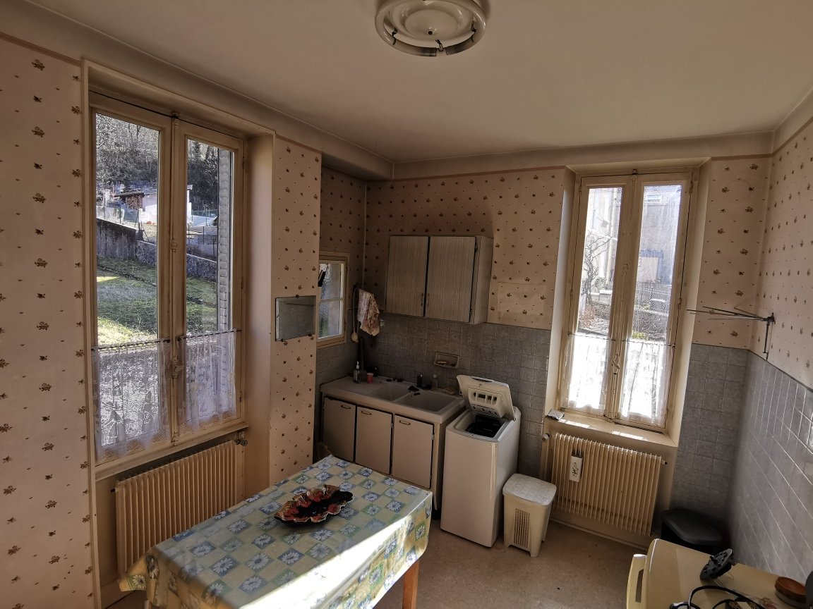 Photo OYONNAX : maison T3 (85 m²) à vendre image 5/6