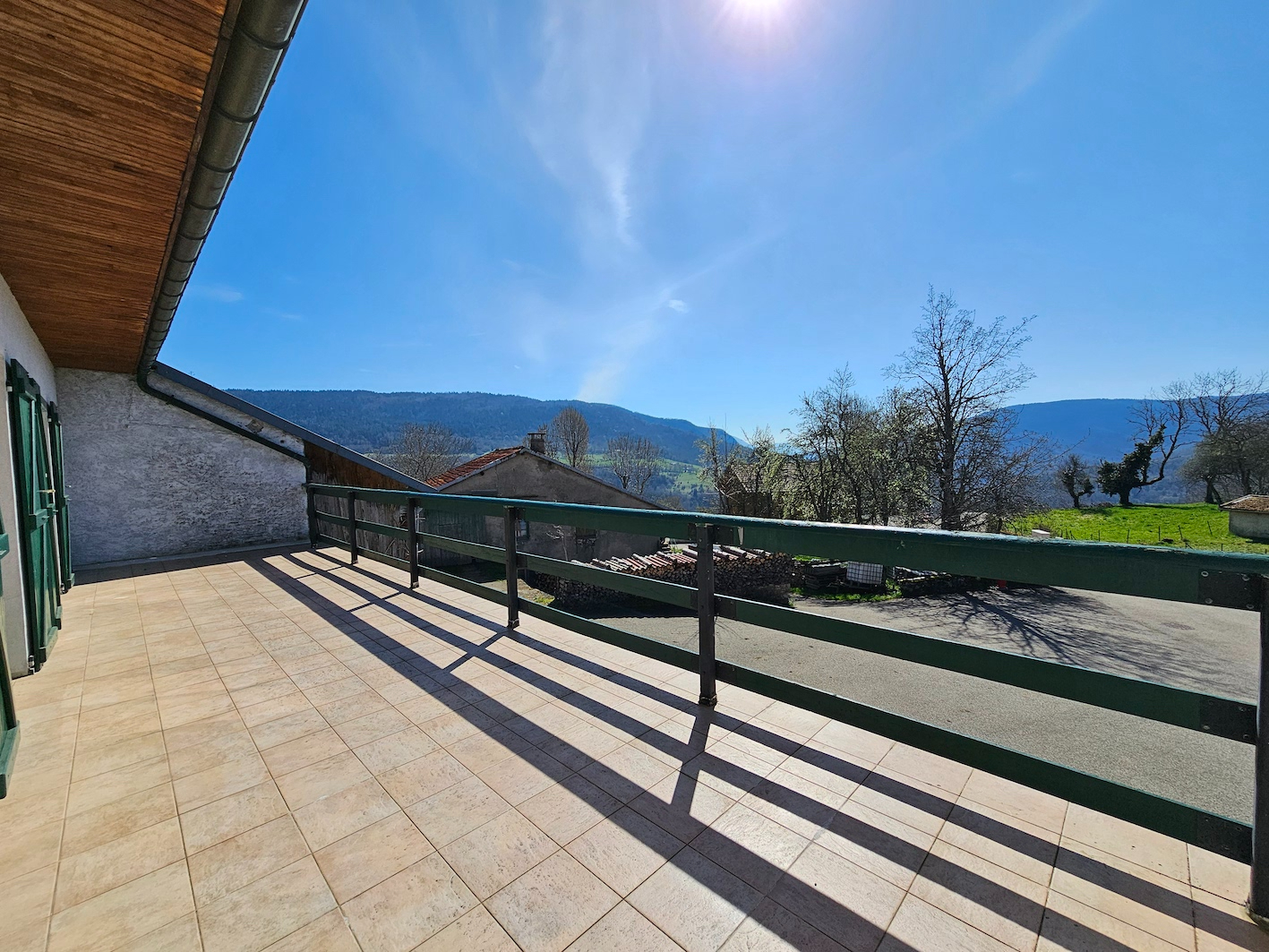 Photo Maison Plagne 8 pièce(s) 193 m2 image 1/6