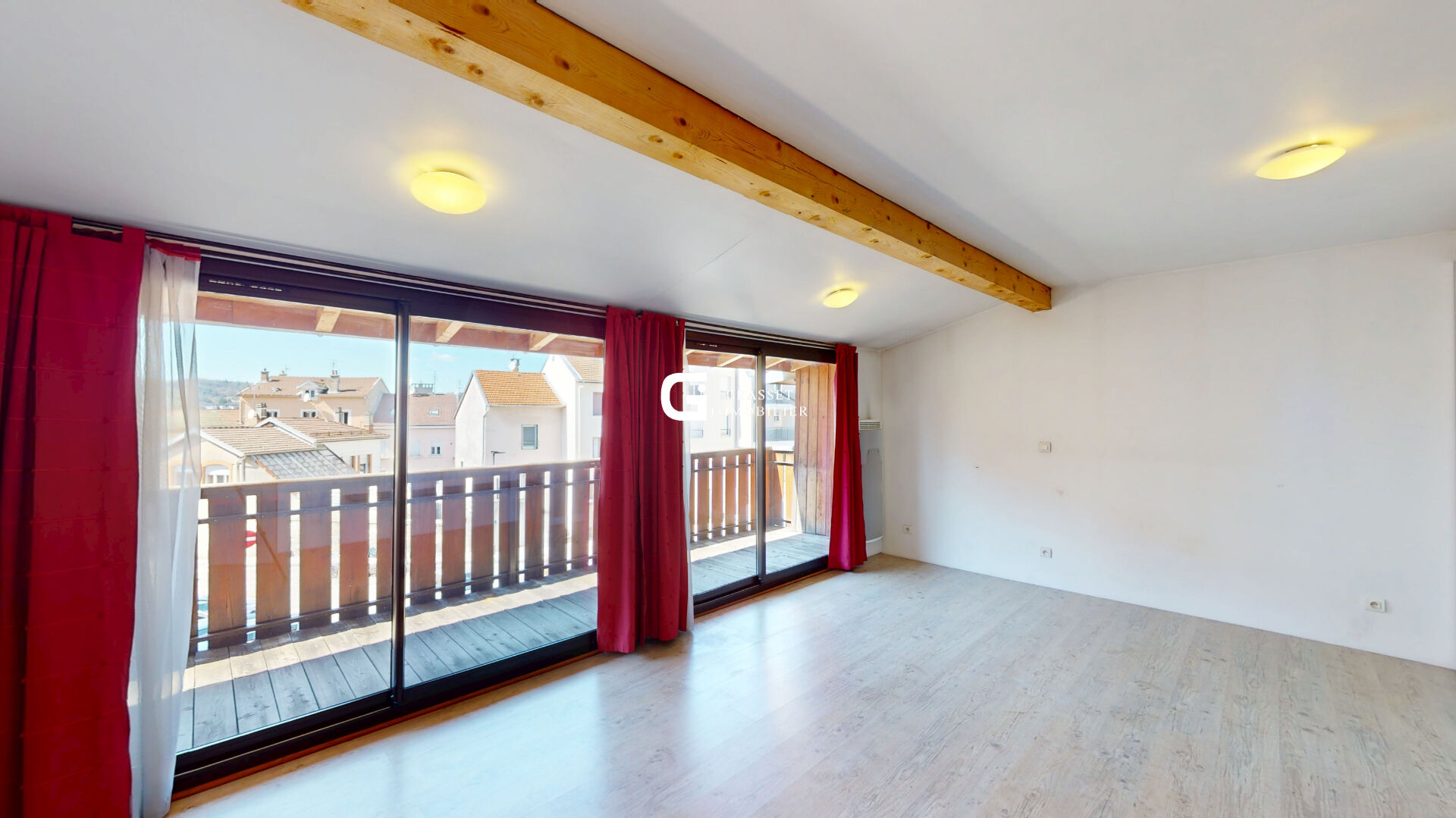 Photo Maison  en exclusivité Oyonnax 3 pièce(s) 83 m2 image 1/6