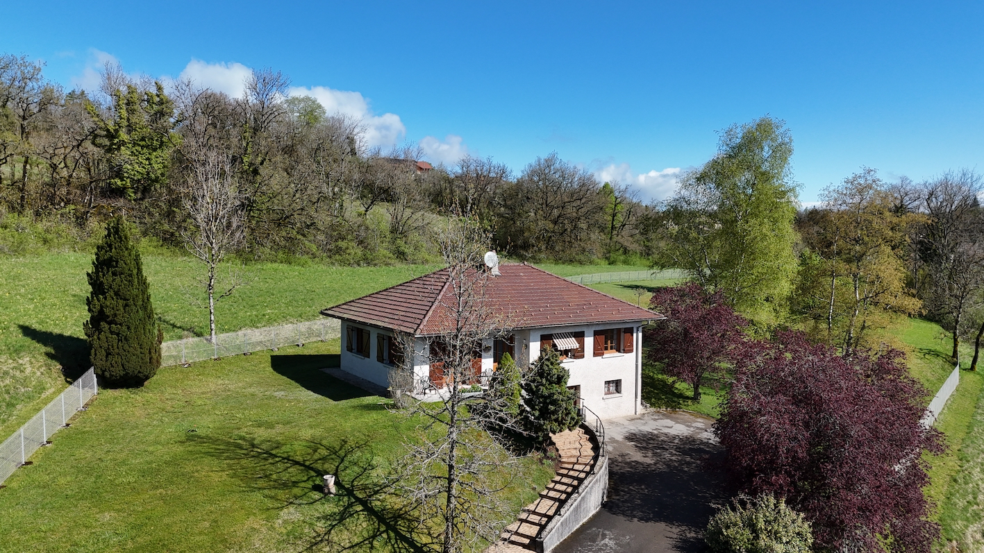 Agence immobilière de 
 GRASSET IMMOBILIER Oyonnax - GRASSET IMMOBILIER 
